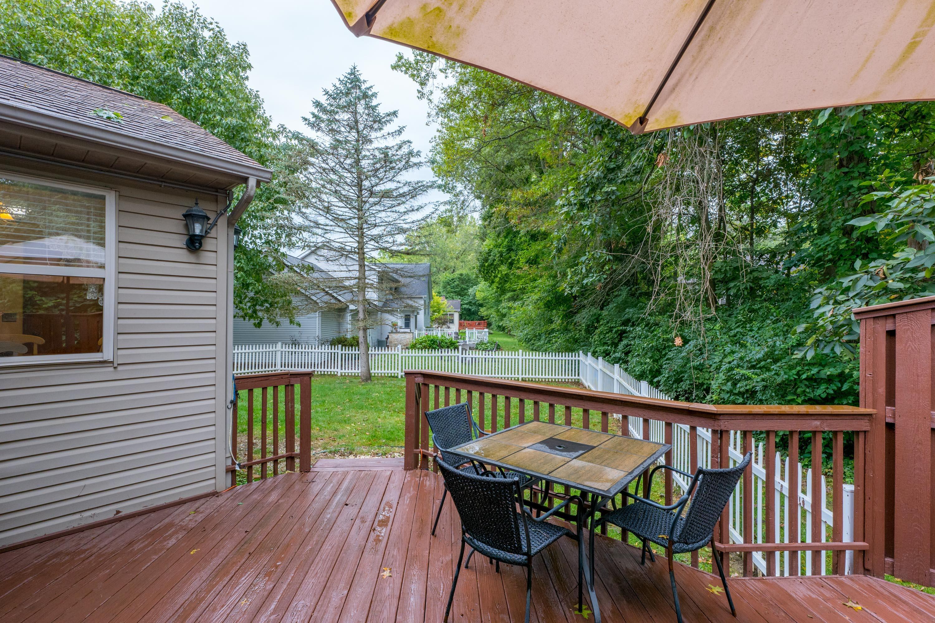 664 Ridenour Road Columbus, OH 43230 - Photo 73 of 77 070P1703934
