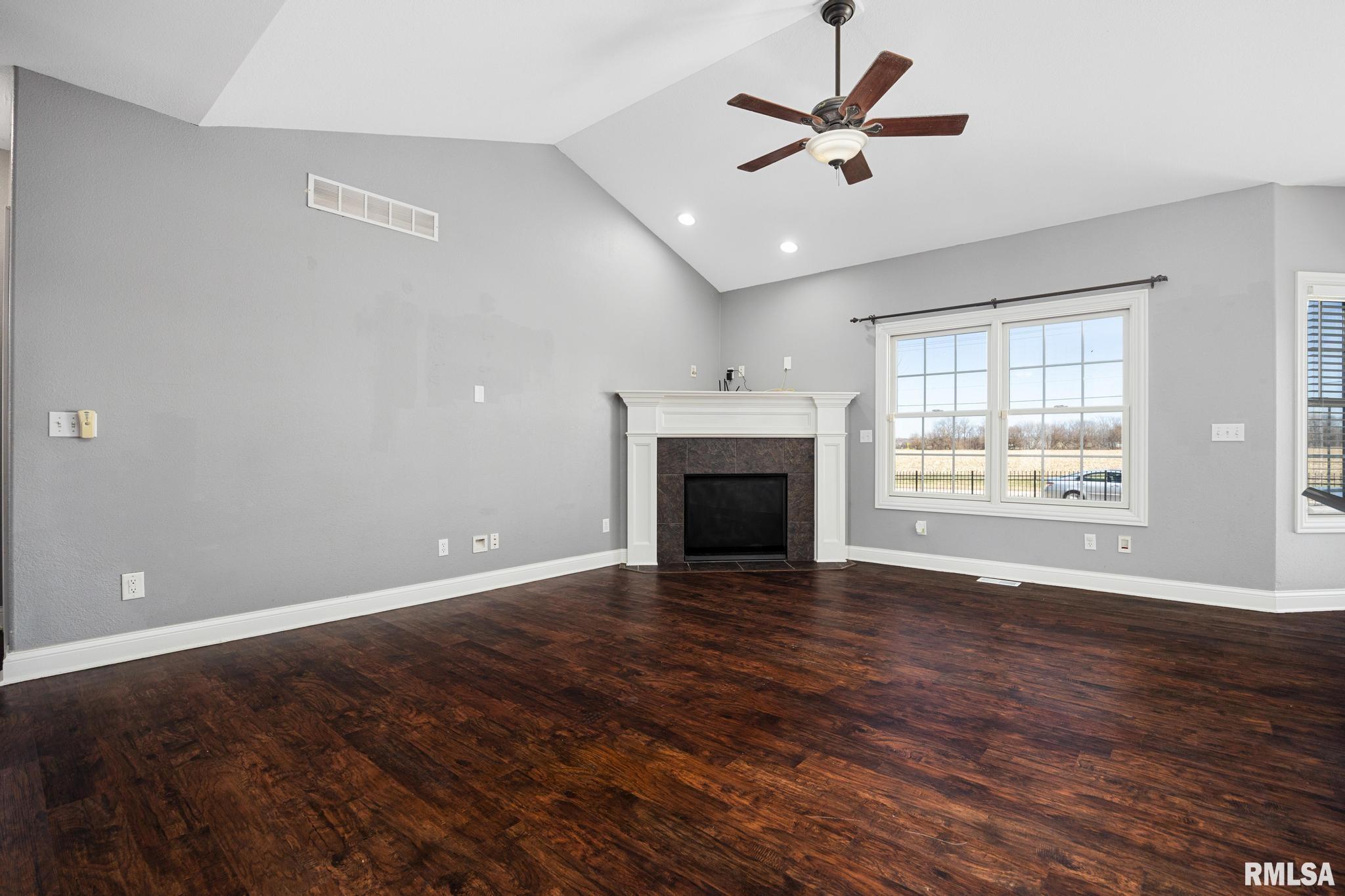 10732 North Trail View Drive Dunlap, IL 61525 - Photo 12 of 45
