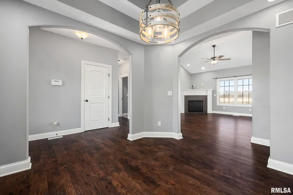 $399,990 | 10732 North Trail View Drive, Dunlap, IL 61525