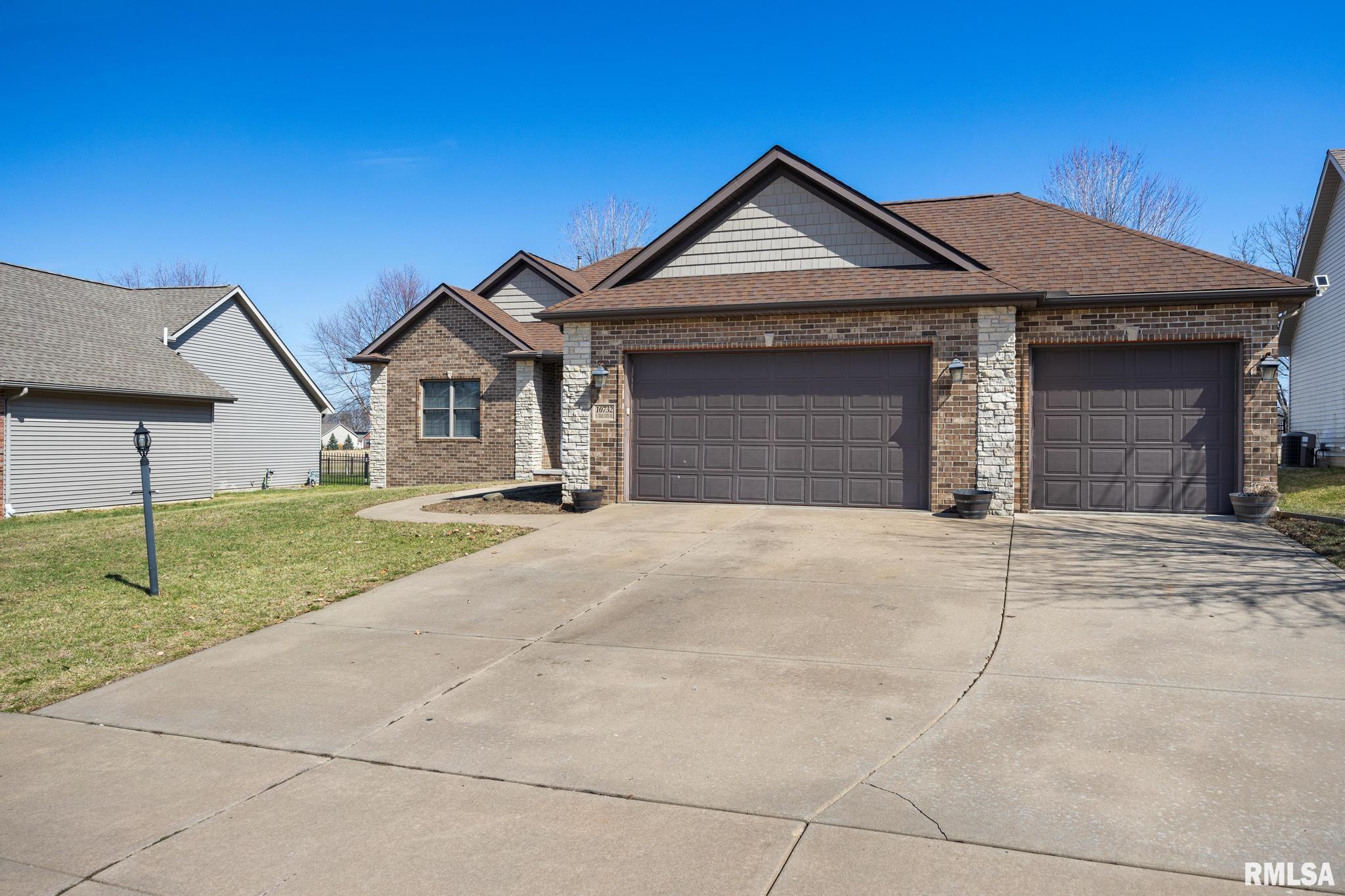 10732 North Trail View Drive Dunlap, IL 61525 - Photo 3 of 45