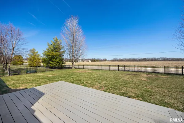 $399,990 | 10732 North Trail View Drive, Dunlap, IL 61525