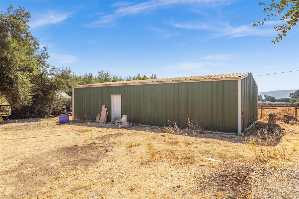 3306 Leavesley Road Gilroy, CA 95020 - Photo 46 of 60