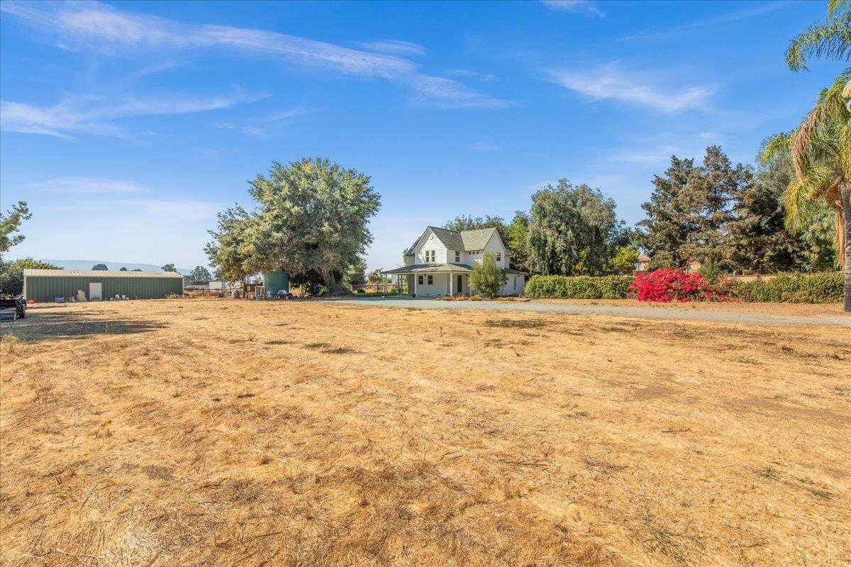 3306 Leavesley Road Gilroy, CA 95020 - Photo 53 of 60