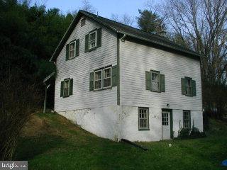 727 Baumgardner Road Lancaster, PA 17603 - Photo 3 of 5 Gallery Image 3