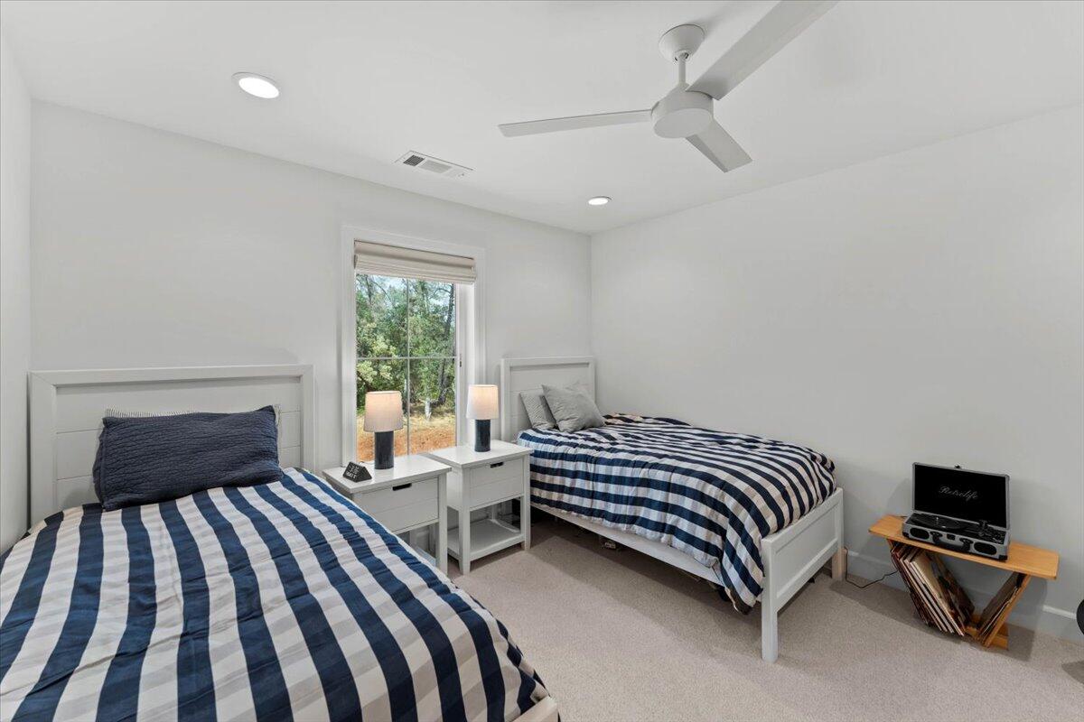 9185 Silver King Road Redding, CA 96001 - Photo 21 of 31 046-9185 Silver King Rd - I-41