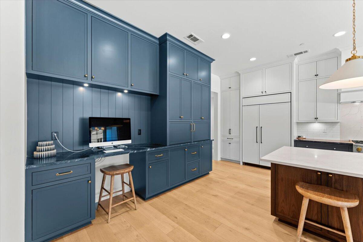 9185 Silver King Road Redding, CA 96001 - Photo 6 of 31 012-9185 Silver King Rd - I-33