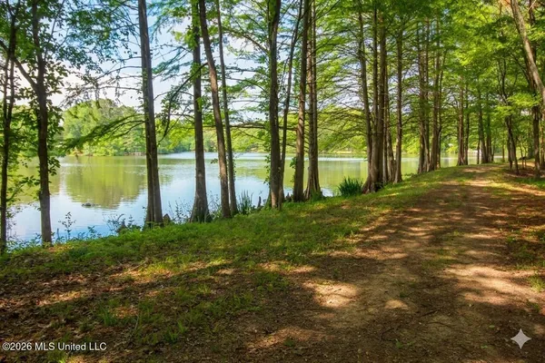 $254,900 | 116 Lake Stephens Road, Canton, MS 39046