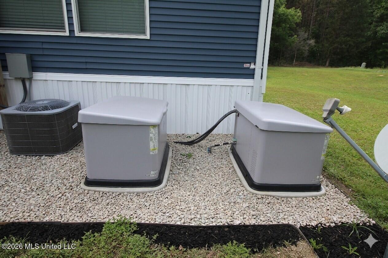 116 Lake Stephens Road Canton, MS 39046 - Photo 4 of 20 2 Full house generators