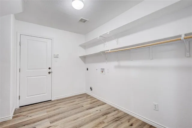 $485,000 | 934 West Cedar Creek Drive, Wylie, TX 75098