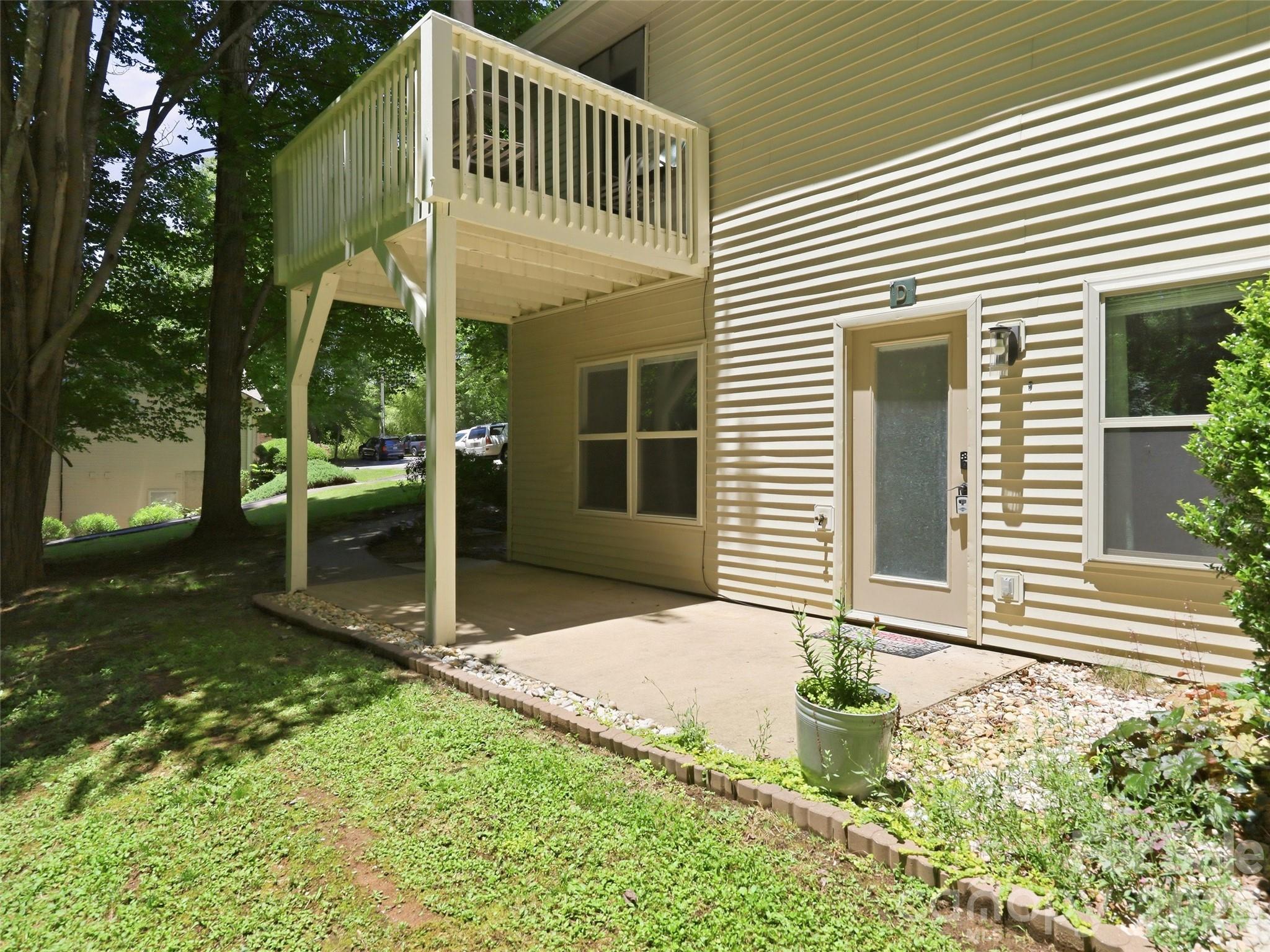 42 Queen Road, Unit D Candler, NC 28715 - Photo 36 of 39