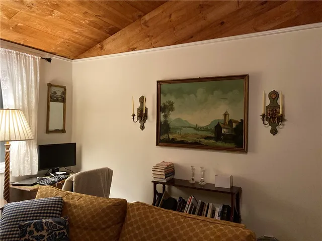 $3,400 | 29 Schooner Avenue, Jamestown, RI 02835