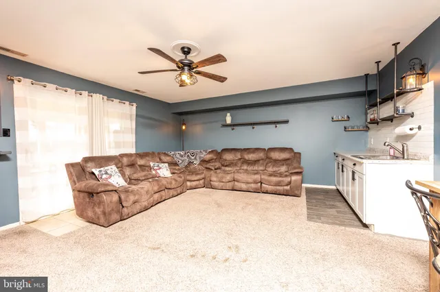 $329,000 | 10732 Pelle Circle, Philadelphia, PA 19154