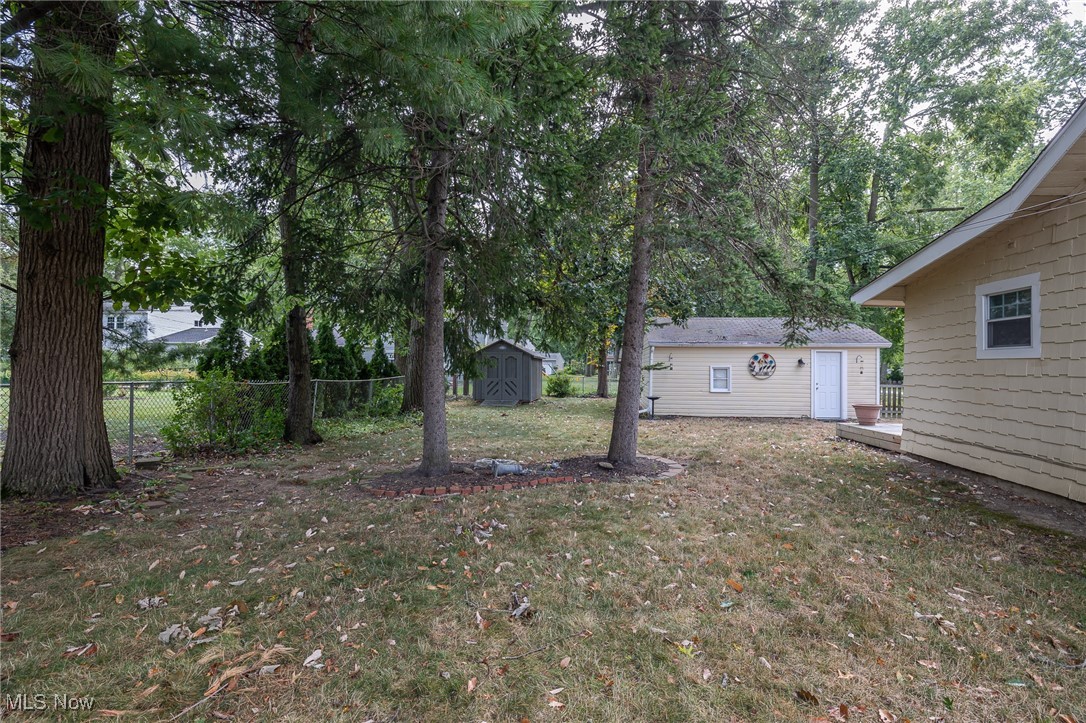 263 Sunset Road Avon Lake, OH 44012 - Photo 23 of 31 Gallery Image 23