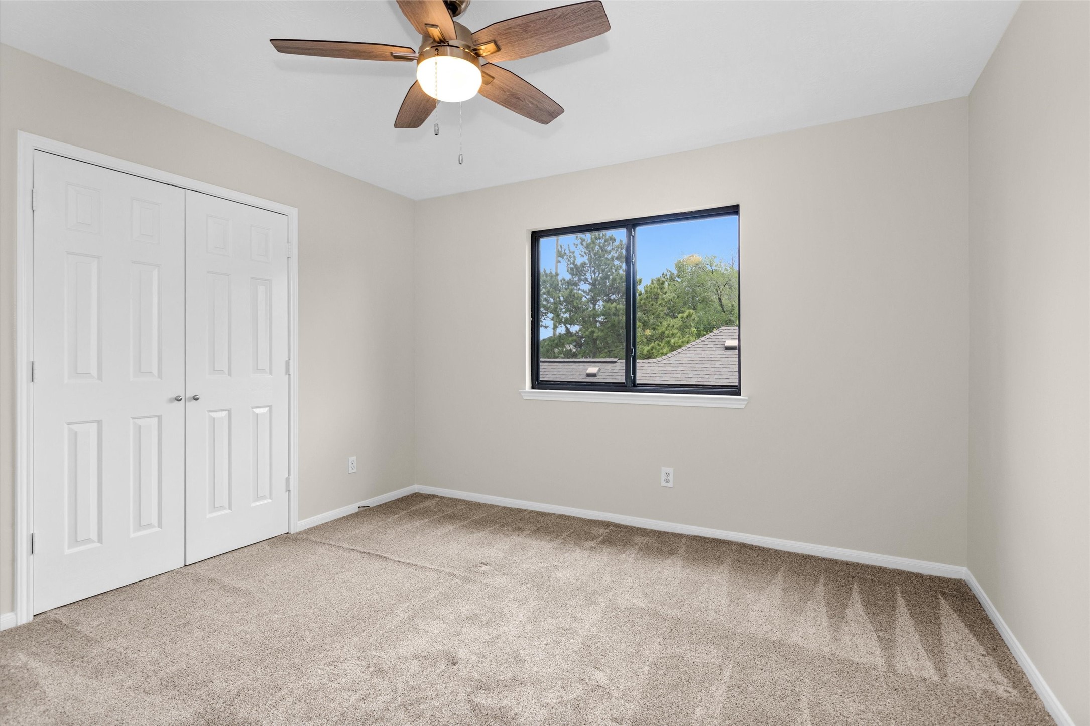 7419 Alderly Drive Spring, TX 77389 - Photo 35 of 49 a view of an empty room with a window
