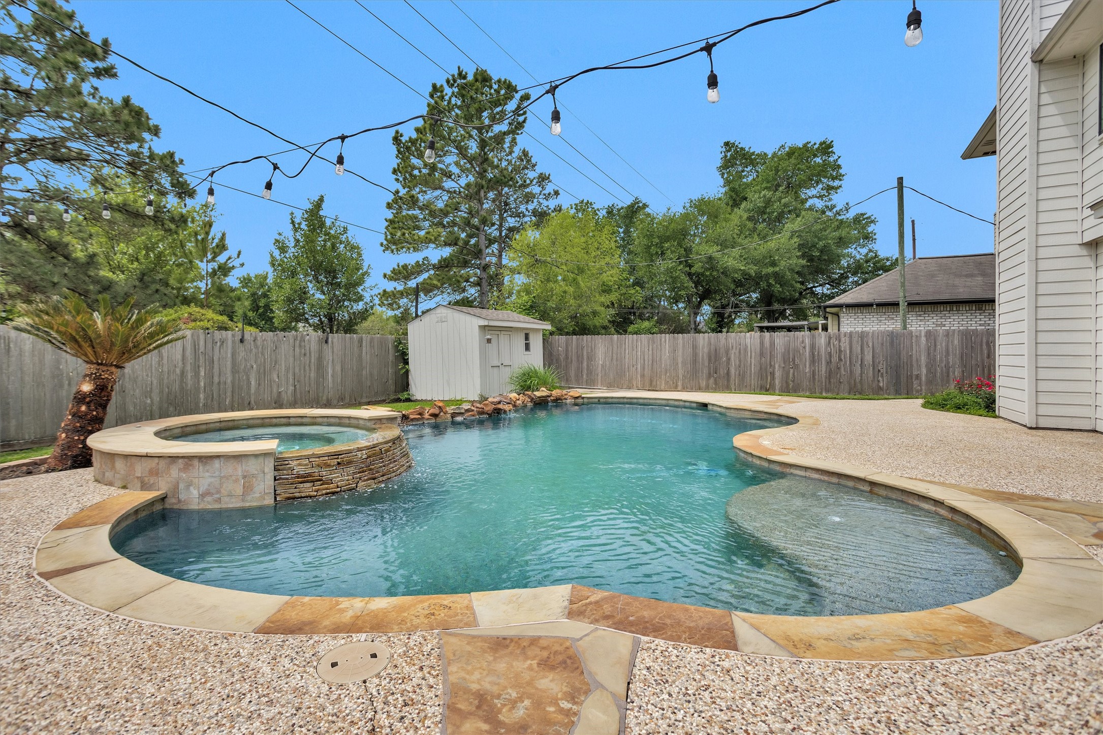 7419 Alderly Drive Spring, TX 77389 - Photo 40 of 49 a view of a backyard with swimming pool