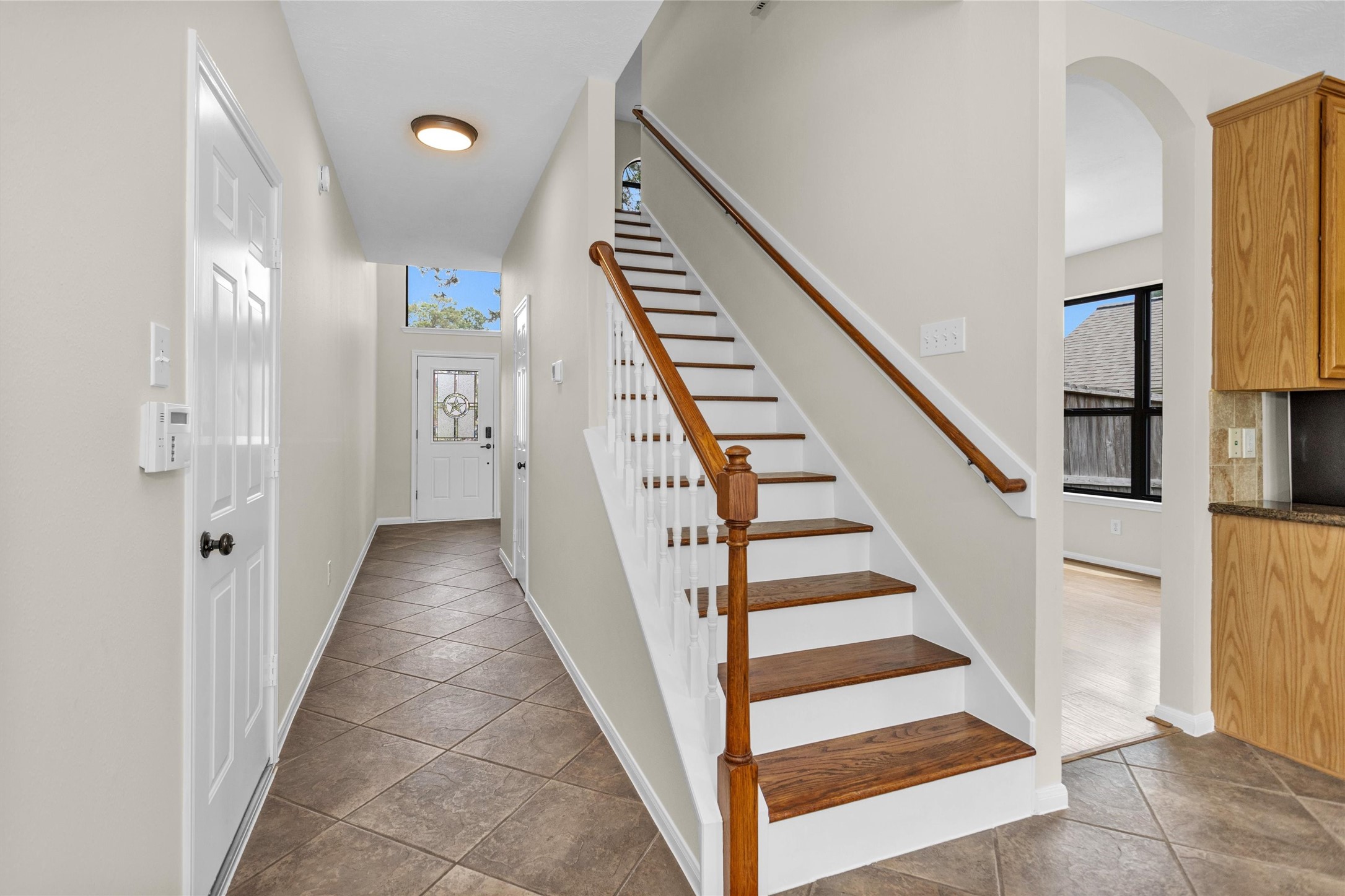 7419 Alderly Drive Spring, TX 77389 - Photo 4 of 49 a view of a hallway with front door