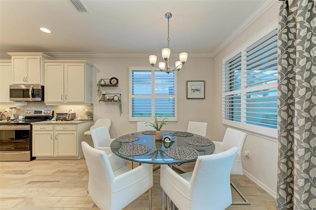 228 Maraviya Boulevard Nokomis, FL 34275 - Photo 24 of 86