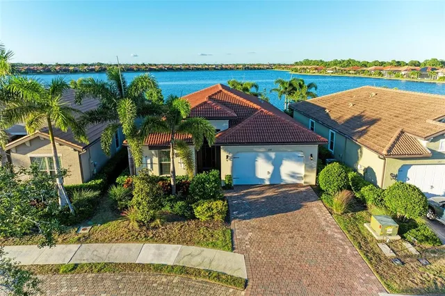 $4,450 | 228 Maraviya Boulevard, Nokomis, FL 34275