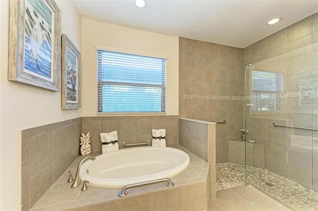 $4,450 | 228 Maraviya Boulevard, Nokomis, FL 34275