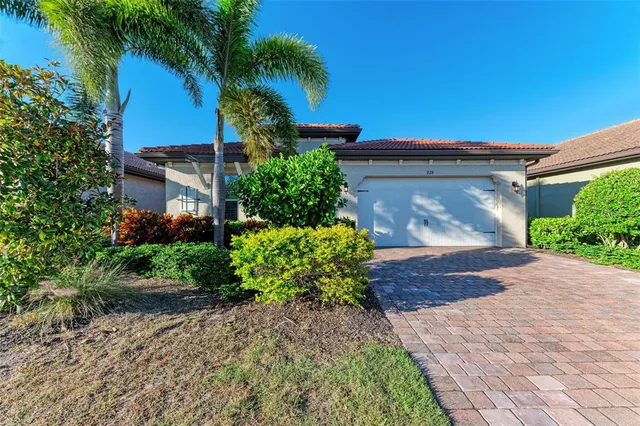 $4,450 | 228 Maraviya Boulevard, Nokomis, FL 34275