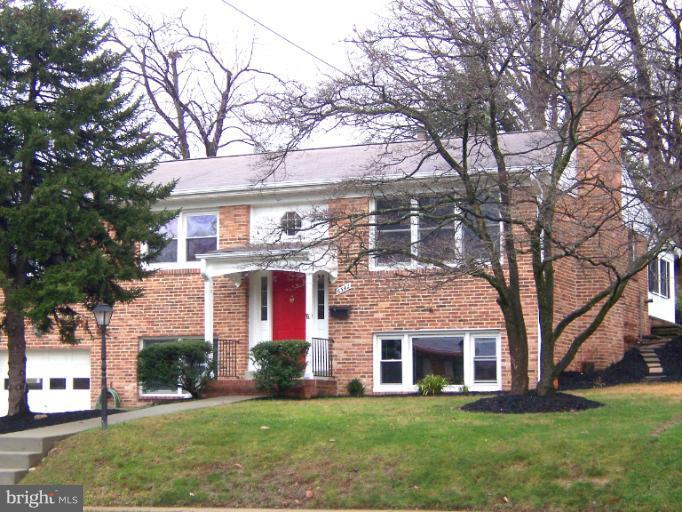 6342 11th Road North Arlington, VA 22205 - Photo 2 of 22 Exterior (Front)