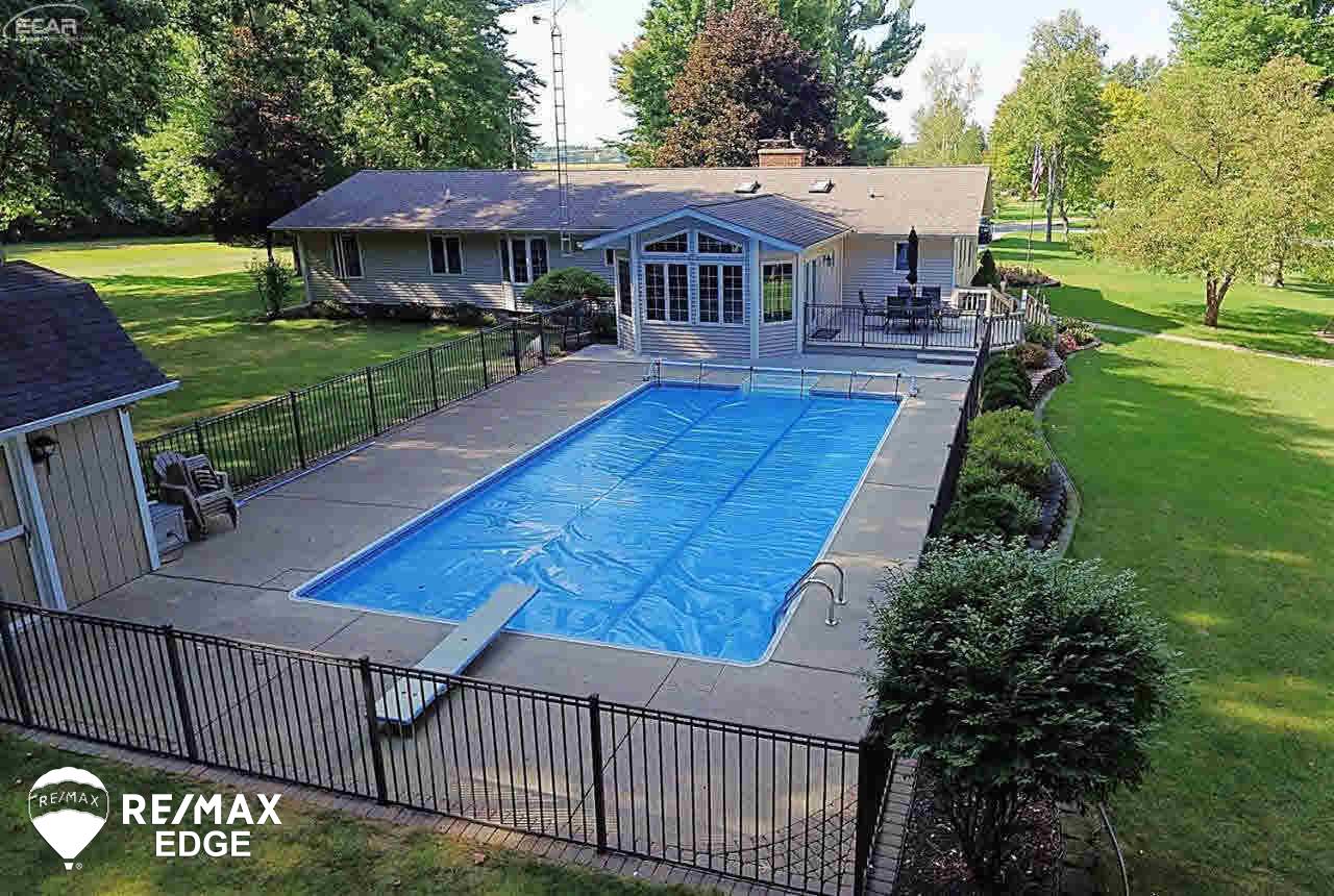 13681 Harris Road Chesaning, MI 48616 - Photo 28 of 29 21196568-27.JPG