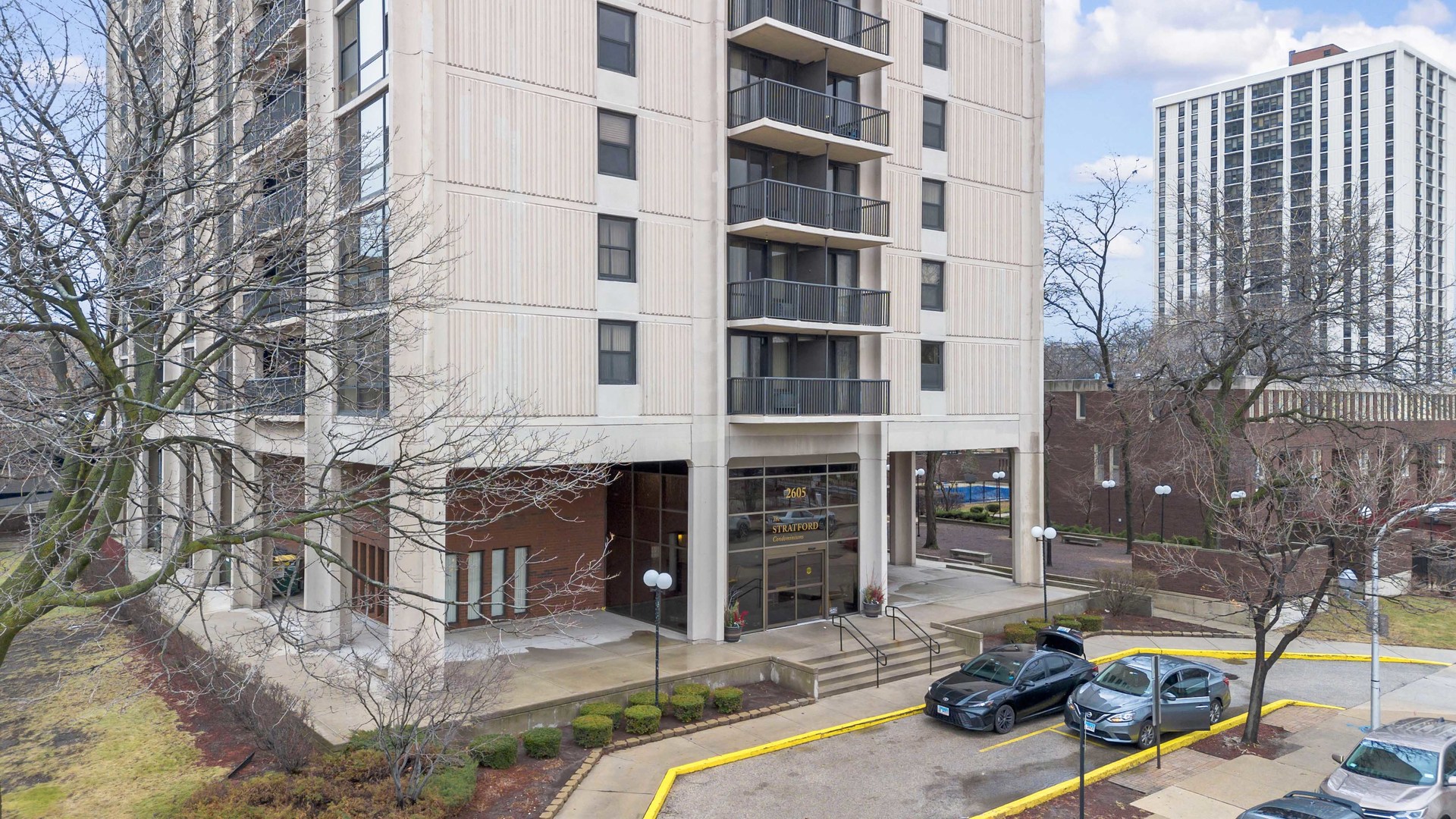 2605 South Indiana Avenue, Unit 302 Chicago, IL 60616 - Photo 1 of 18