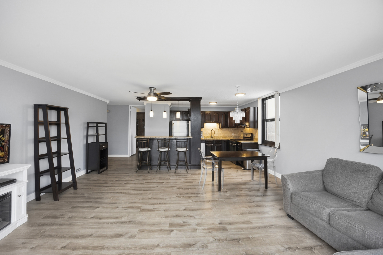 2605 South Indiana Avenue, Unit 302 Chicago, IL 60616 - Photo 13 of 18