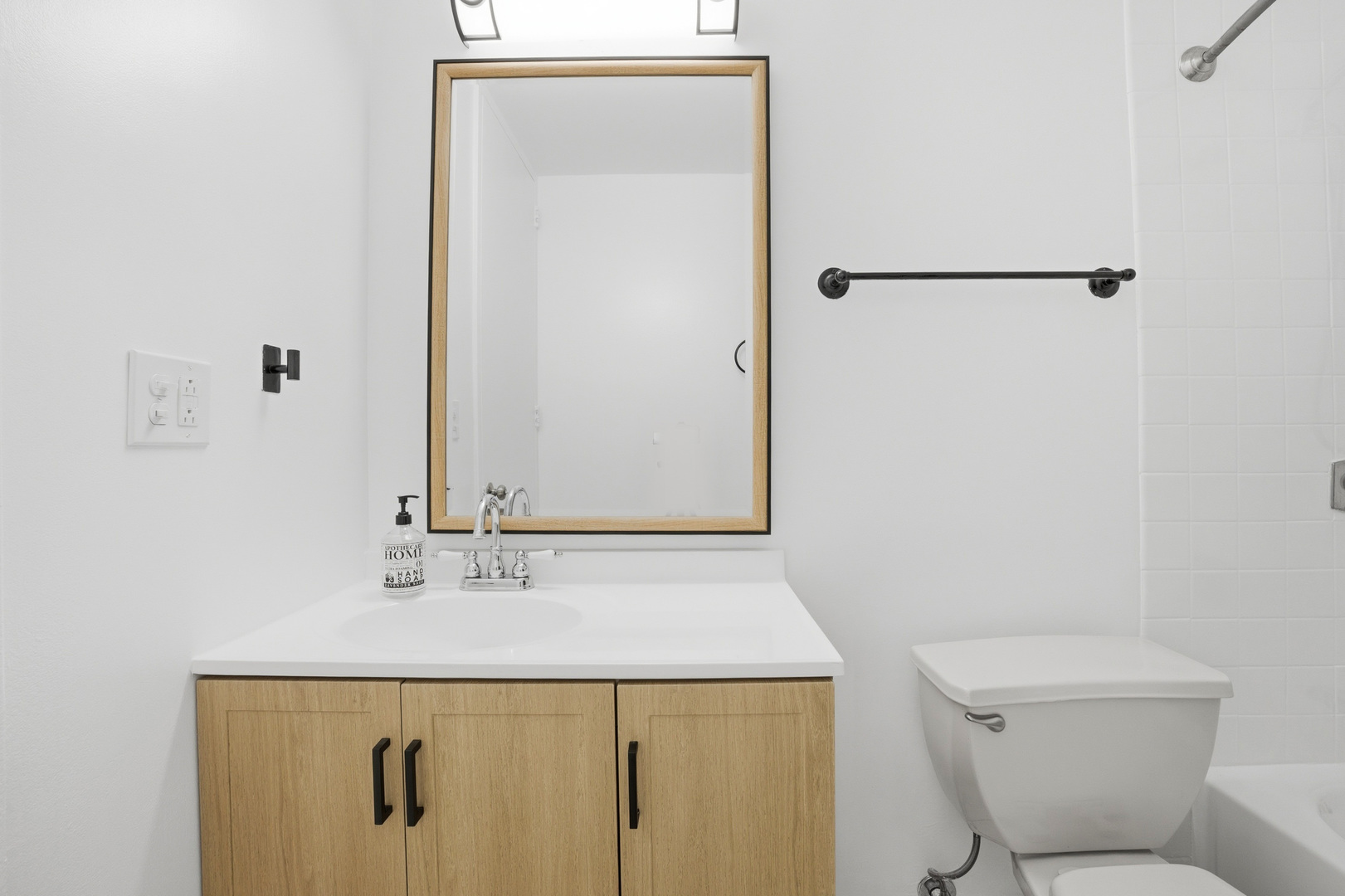 2605 South Indiana Avenue, Unit 302 Chicago, IL 60616 - Photo 4 of 18