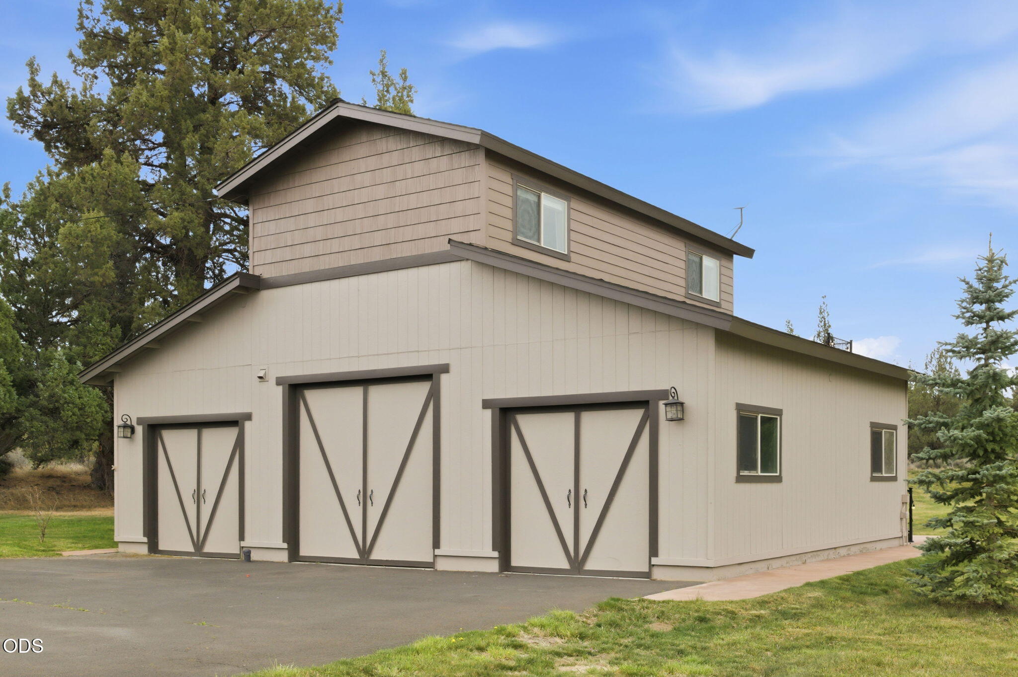 24442 Dodds Road Bend, OR 97701 - Photo 61 of 78 Gallery Image 61