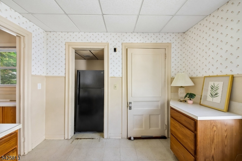 70 Orange Road Montclair, NJ 07042 - Photo 19 of 49