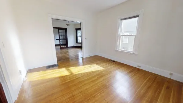 $2,600 | 97 Hawthorne Street, Unit 1, Malden, MA 02148