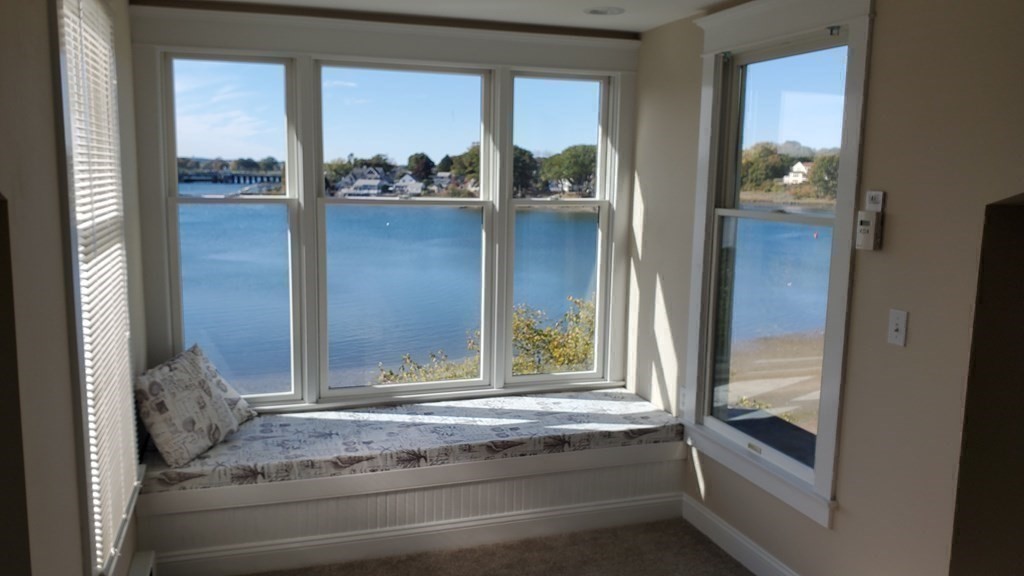 21 R Linden Avenue Beverly, MA 01915 - Photo 16 of 26