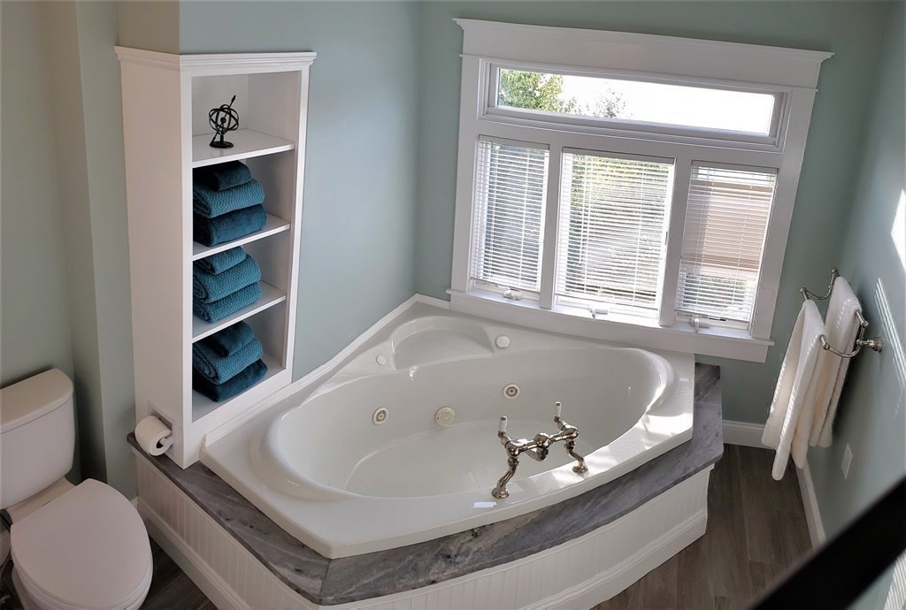 21 R Linden Avenue Beverly, MA 01915 - Photo 18 of 26