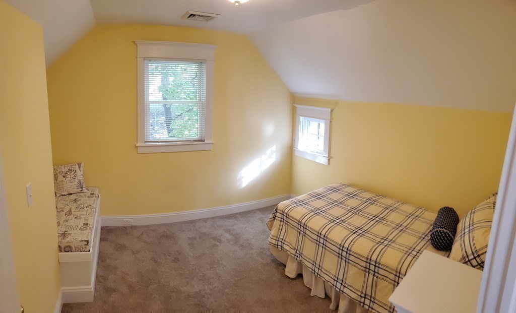 21 R Linden Avenue Beverly, MA 01915 - Photo 20 of 26