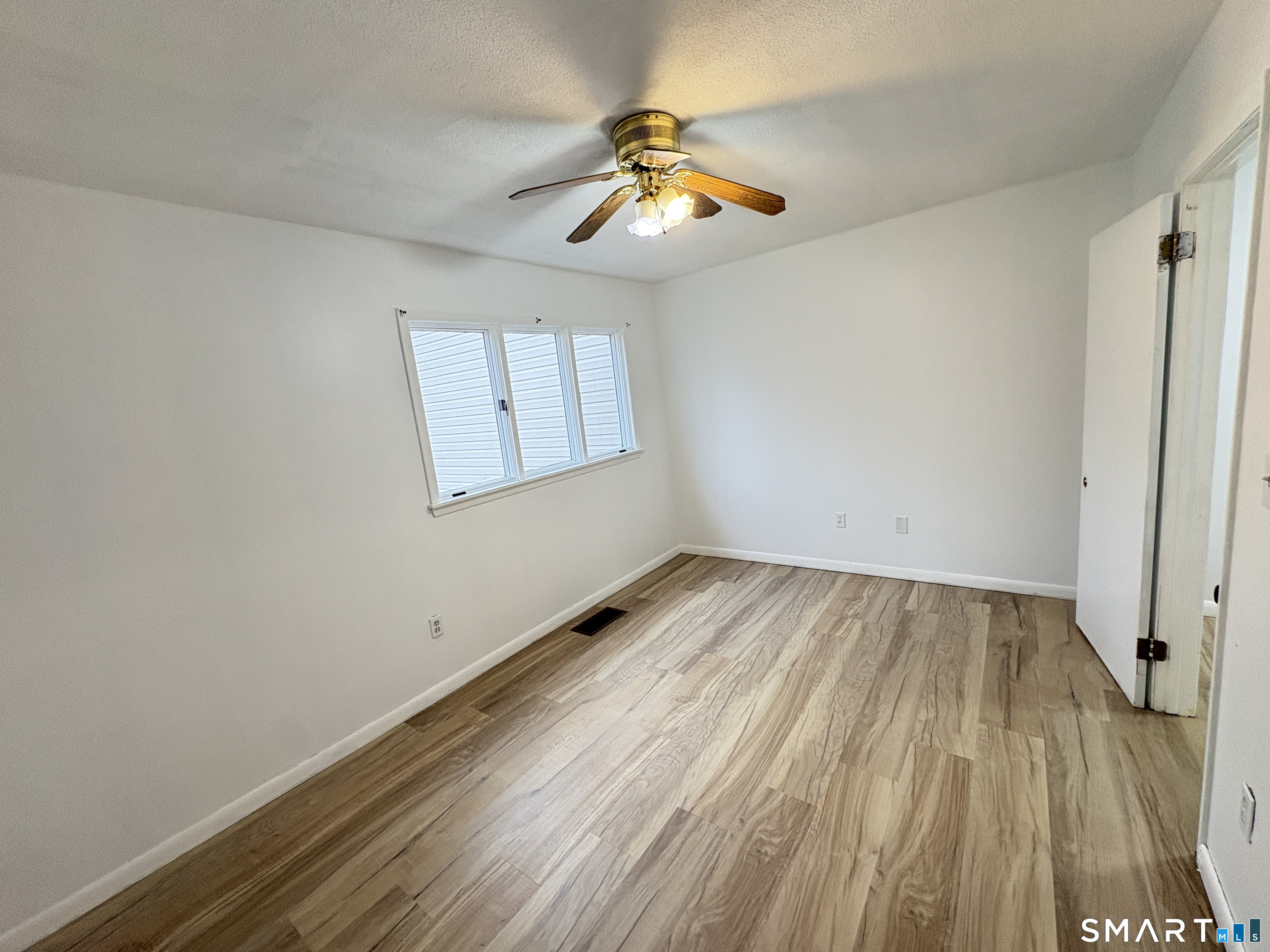 715 Frenchtown Road, Unit 3 Bridgeport, CT 06606 - Photo 16 of 24