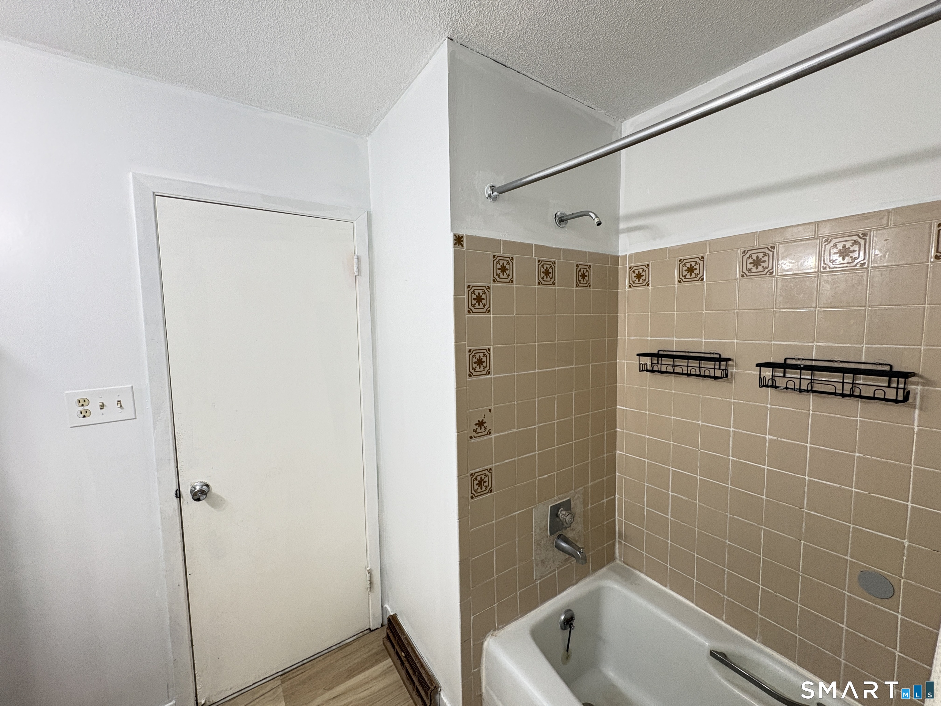 715 Frenchtown Road, Unit 3 Bridgeport, CT 06606 - Photo 19 of 24