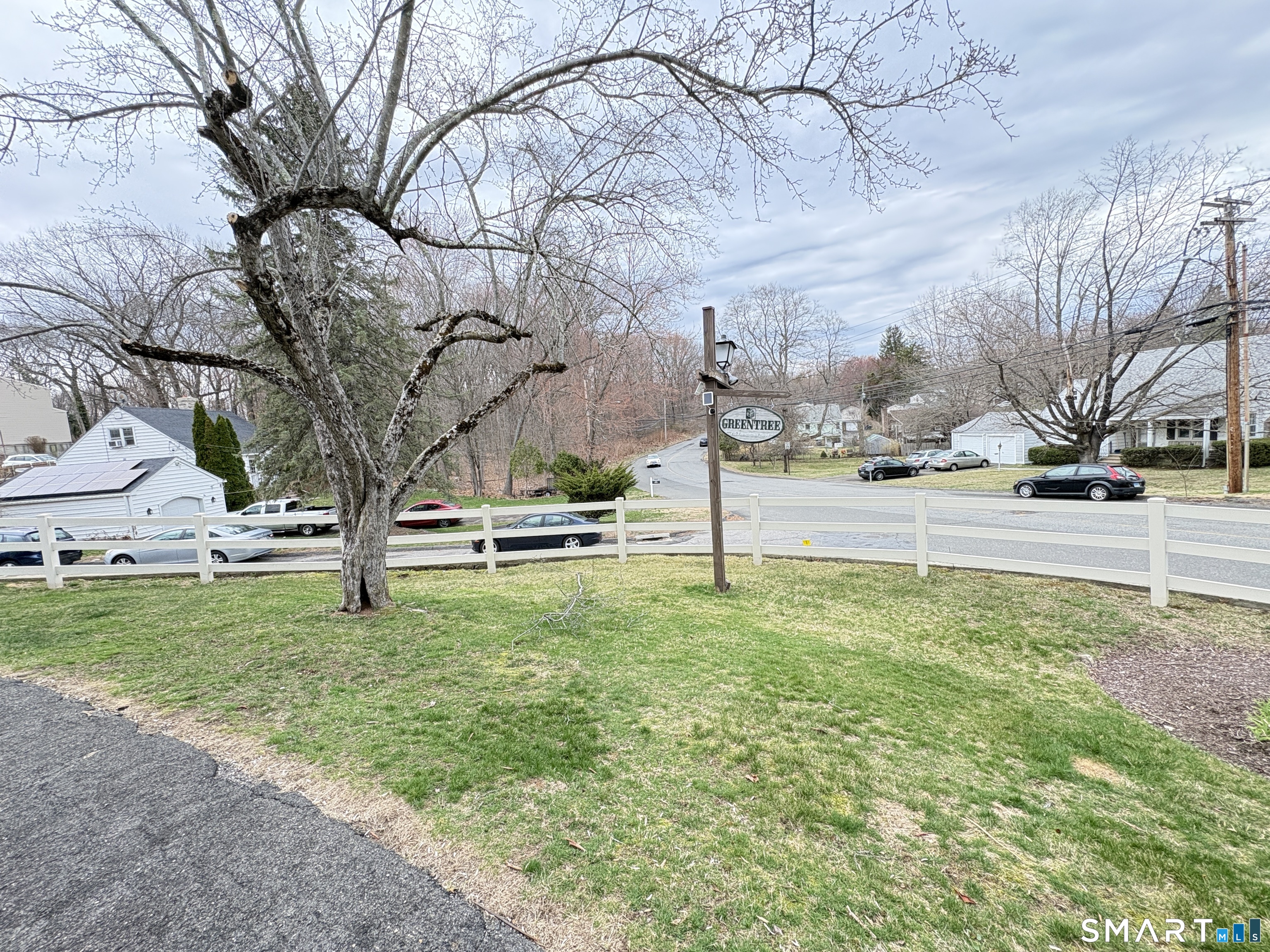 715 Frenchtown Road, Unit 3 Bridgeport, CT 06606 - Photo 2 of 24