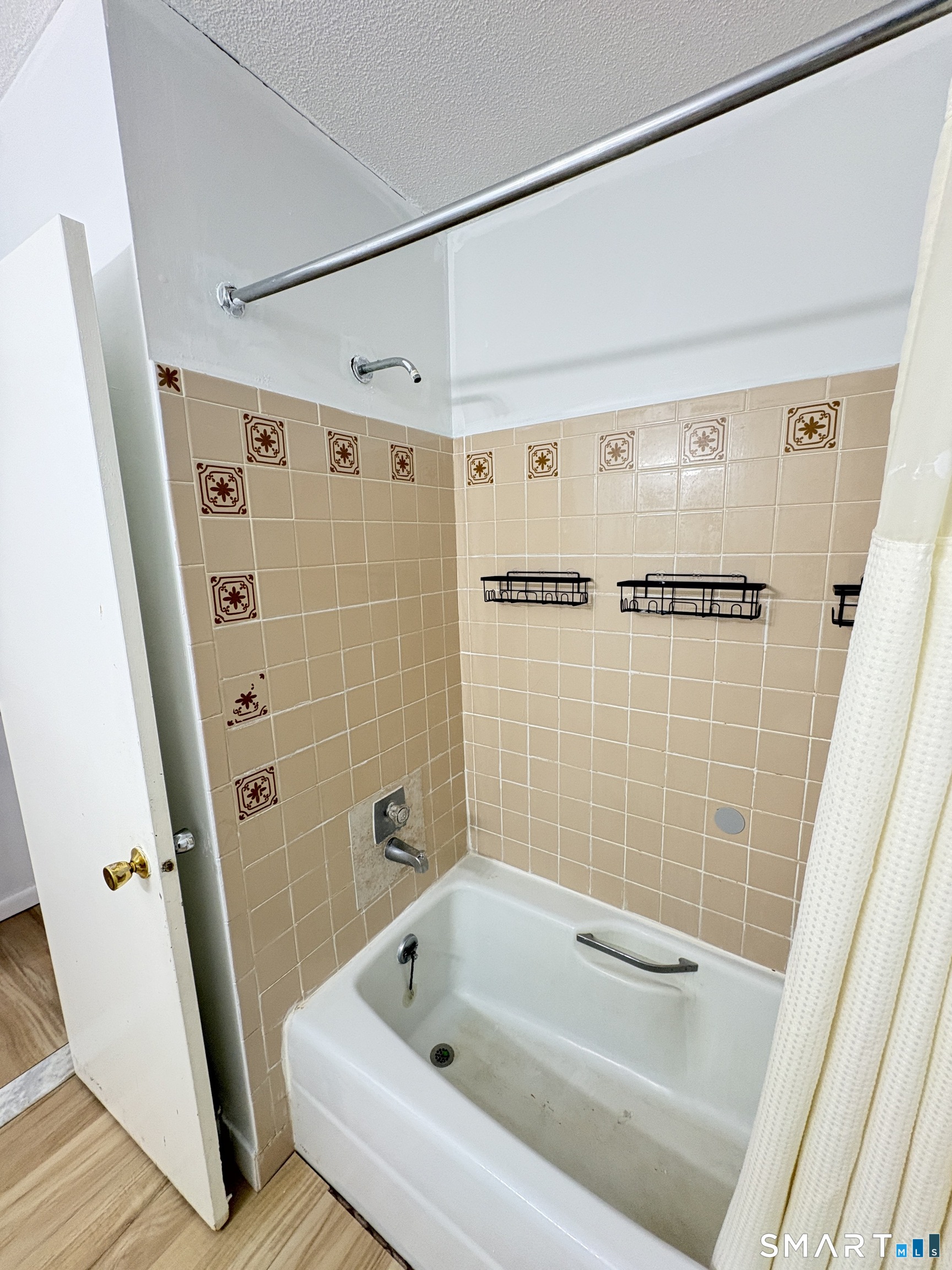 715 Frenchtown Road, Unit 3 Bridgeport, CT 06606 - Photo 21 of 24