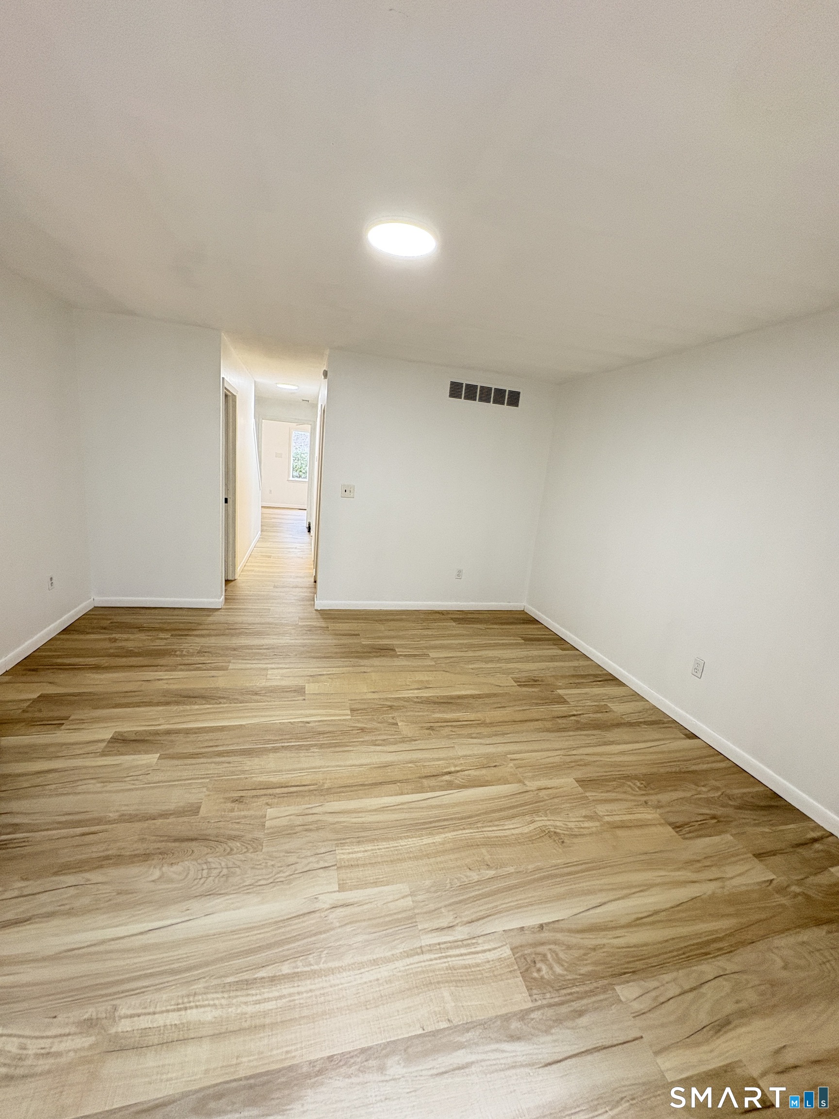 715 Frenchtown Road, Unit 3 Bridgeport, CT 06606 - Photo 4 of 24