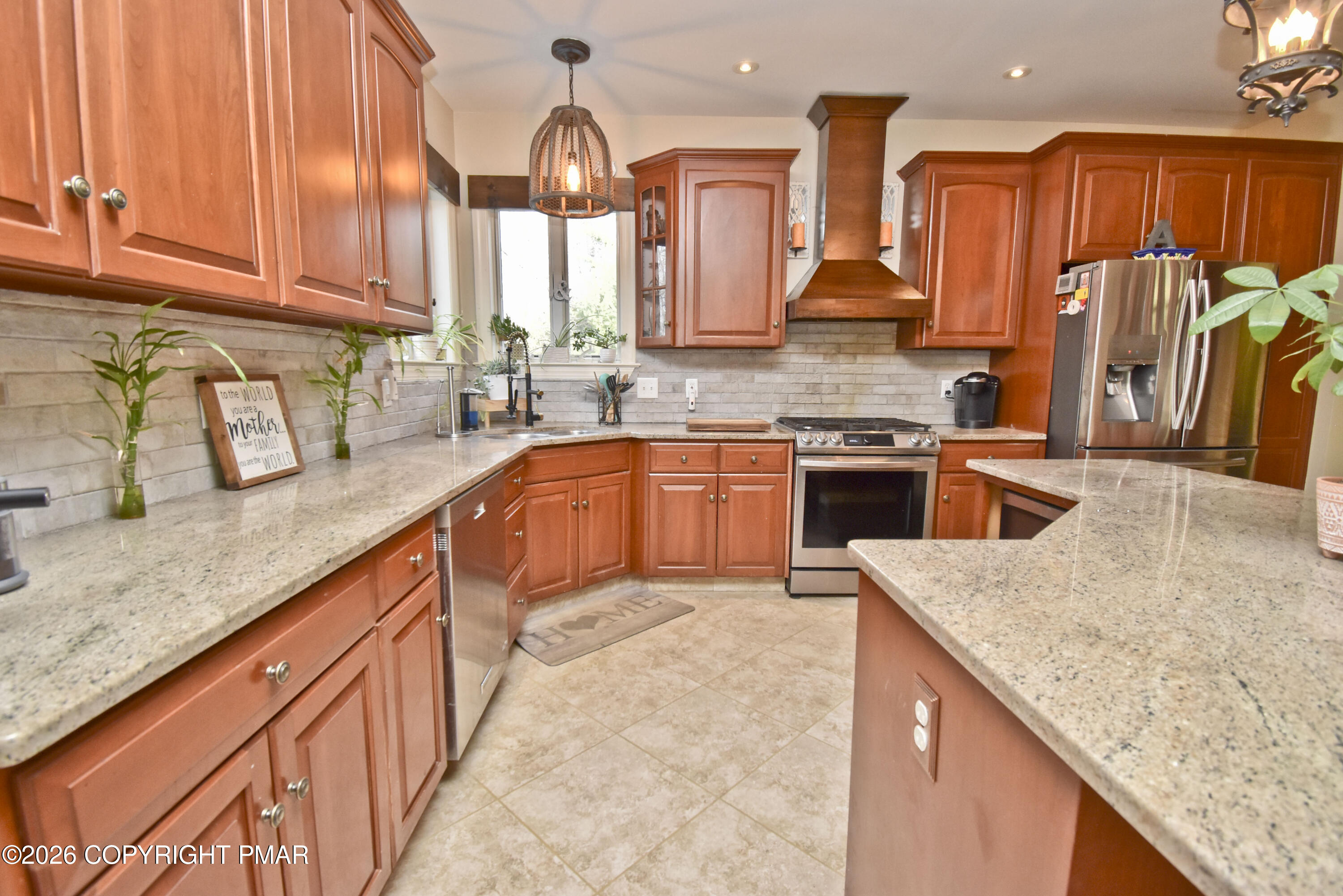 155 Chase Road Stroudsburg, PA 18360 - Photo 15 of 76 5 Kitchen (5)