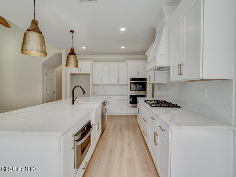 14359 Hidden Loop Byhalia, MS 38611 - Photo 11 of 35 classic cottage kitchen 2