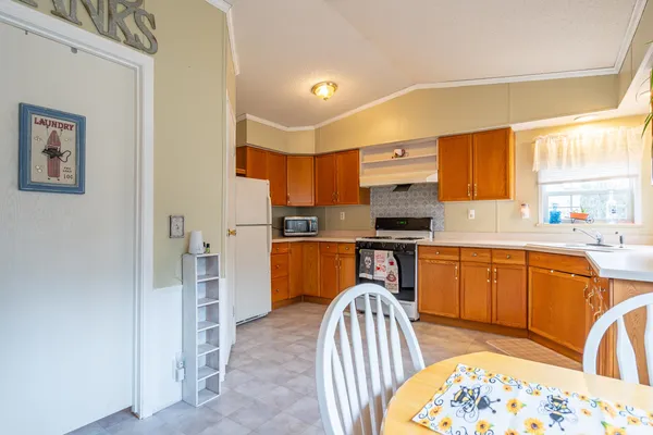 $229,000 | 4 Cammett Drive, Raymond, NH 03077