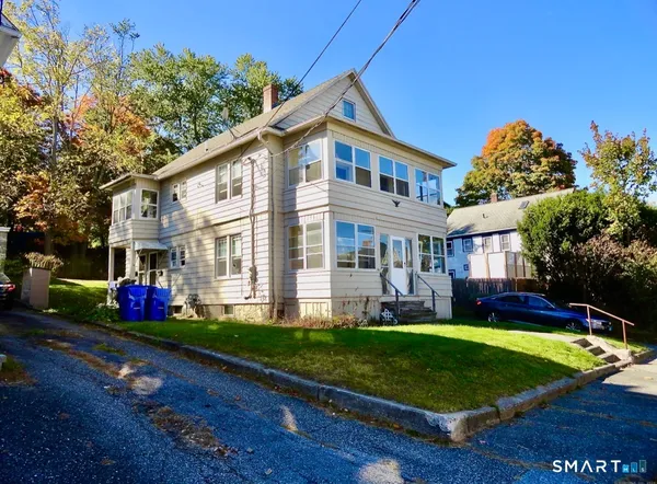 $1,400 | 40 Maplewood Avenue, Torrington, CT 06790