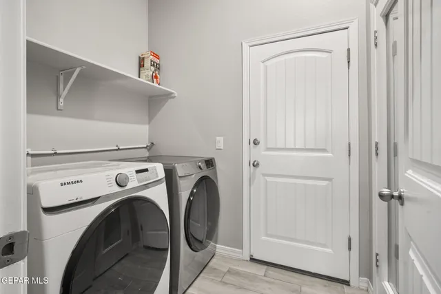 $425,000 | 13729 Lago Vista Avenue, Horizon City, TX 79928