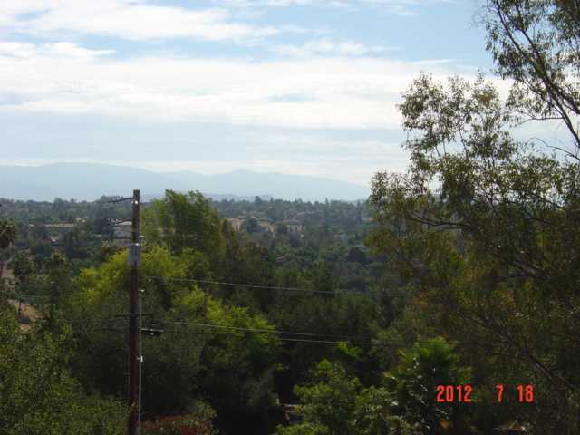 2993 Mackey Drive Fallbrook, CA 92028 - Photo 3 of 15 Gallery Image 3