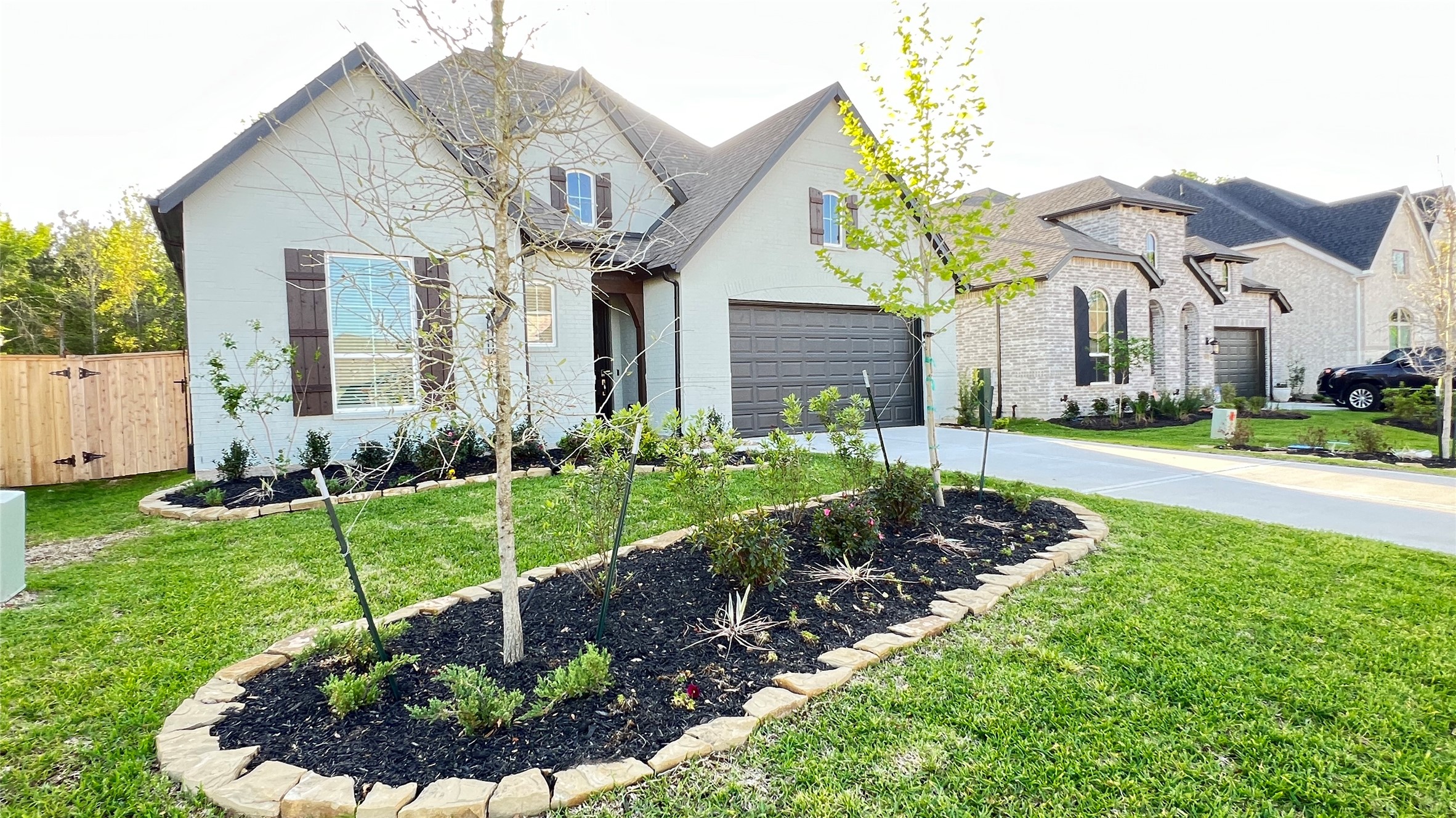 124 Stephens Rdg Lane Montgomery, TX 77316 - Photo 2 of 40 a front view of a house with a yard