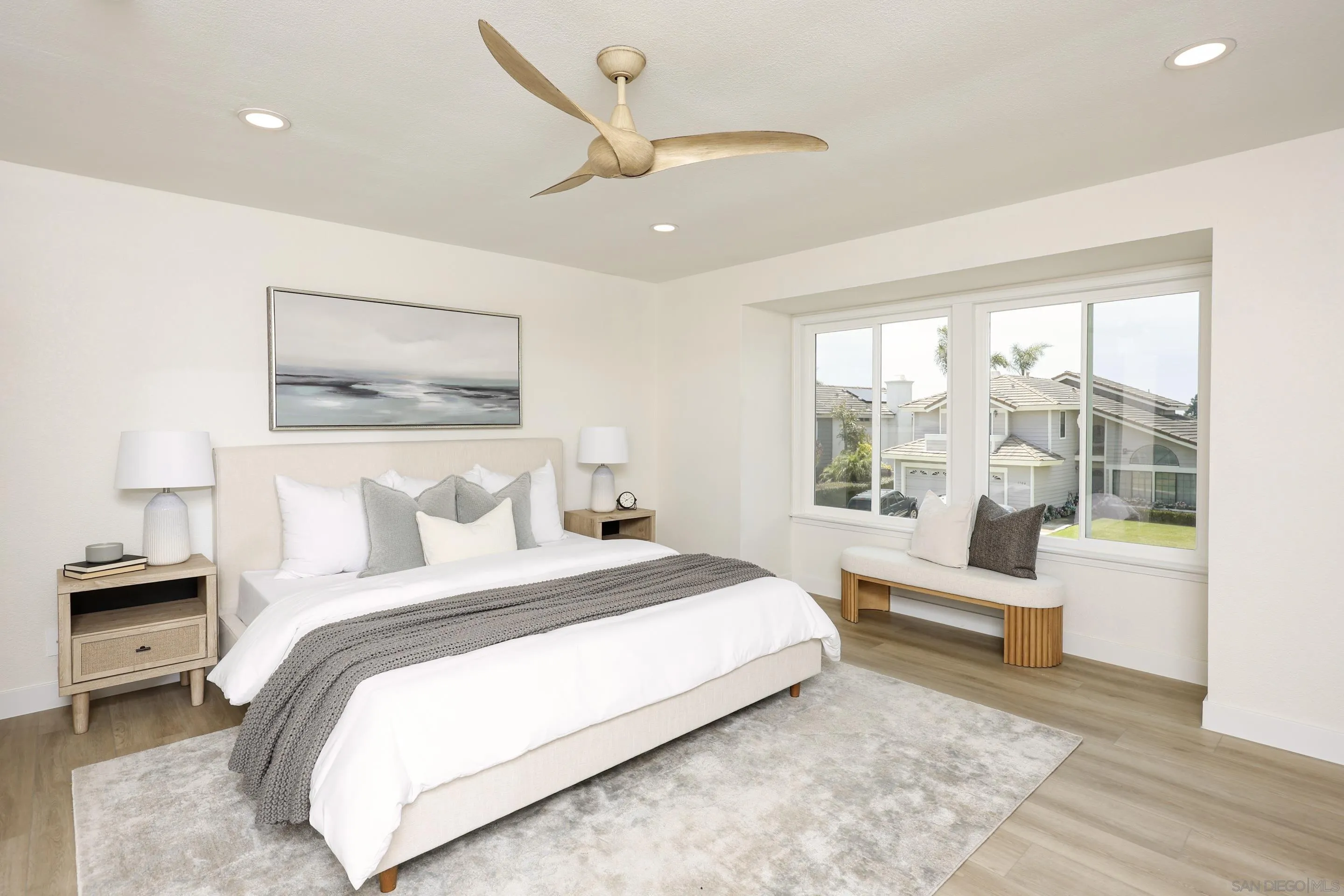 1705 Hawk View Drive Encinitas, CA 92024 - Photo 16 of 44