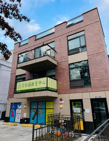 $860,000 | 41-39 149th Street, Unit F | Murray Hill - Flushing