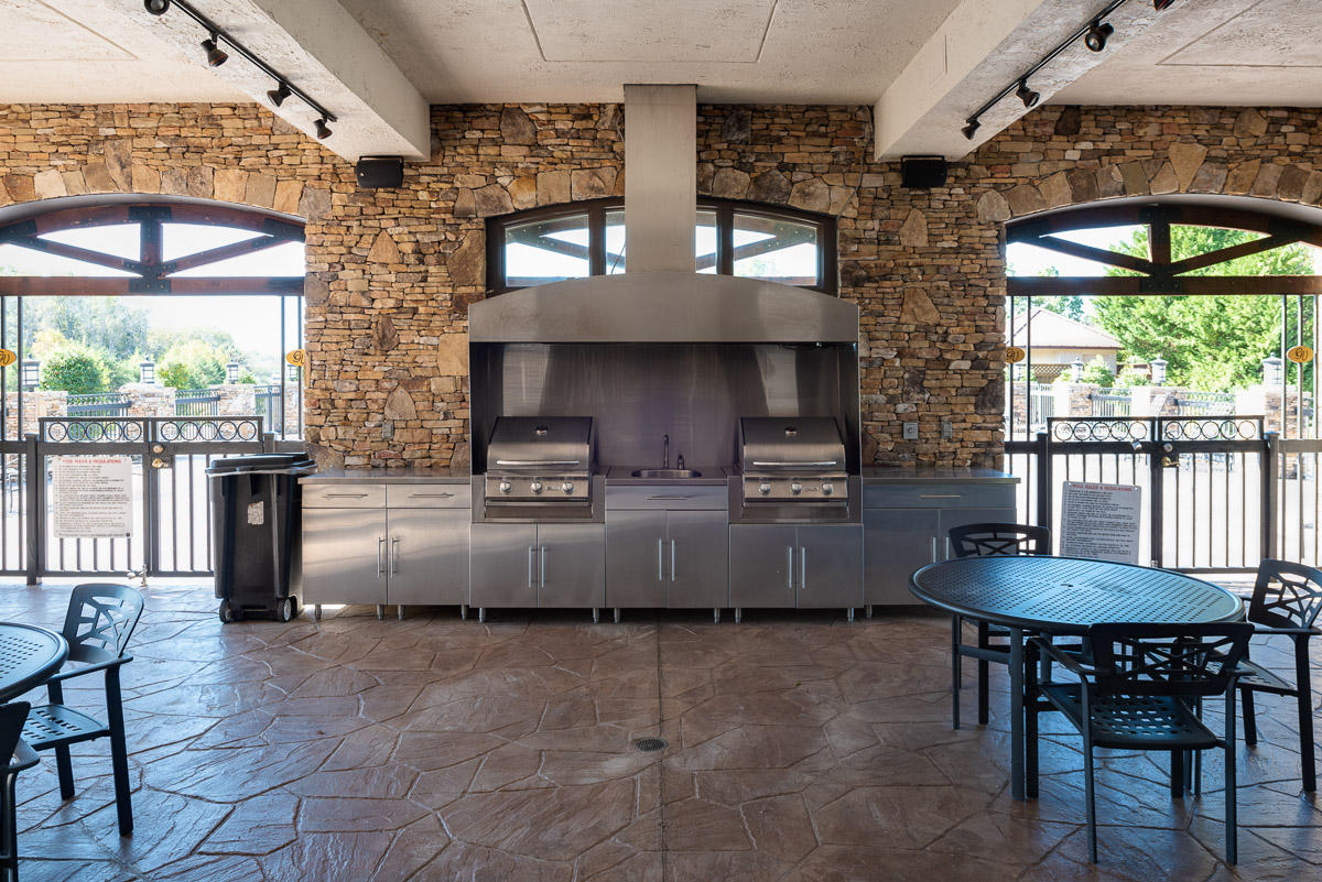 211-212 Reuben Ridge Road Rockwood, TN 37854 - Photo 12 of 32 BBQ Area